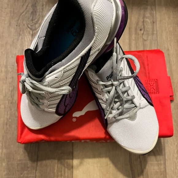 PUMA VOLTAIC 3NW white/silver/dewberry running sneakers Size: 7 - Picture 4 of 7